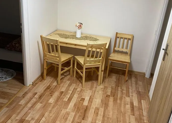 Apartman Ve Meste Ostrov Pro 3 Osoby