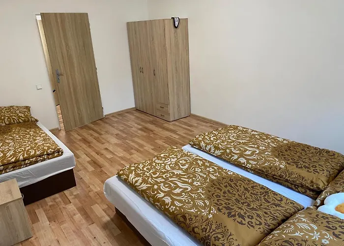 Apartman Ve Meste Ostrov Pro 3 Osoby